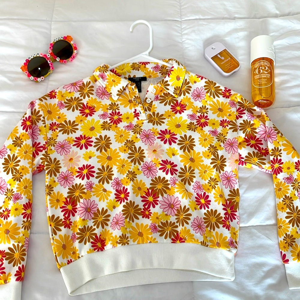 Forever 21, long sleeve, collared shirt, flower printed